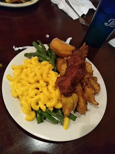 Shopping Mall «Prospect Plaza Shopping Center», reviews and photos, 18-54 Kane St, West Hartford, CT 06101, USA