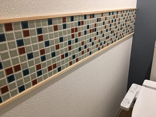 D.I.Y. TILE