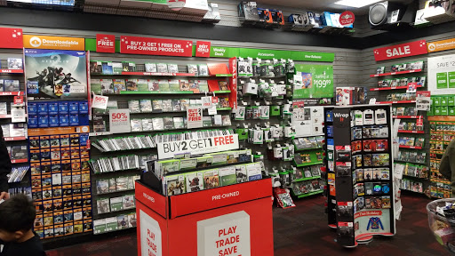 Video Game Store «GameStop», reviews and photos, 15913 Bellflower Blvd Suite C, Bellflower, CA 90706, USA