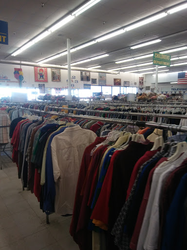 Thrift Store «New Life Thrift Store», reviews and photos, 7007 S 36th St, Bellevue, NE 68147, USA