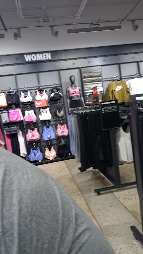 Clothing Store «Nike Factory Store», reviews and photos, 345 U.S. 1 Bypass #1, Kittery, ME 03904, USA