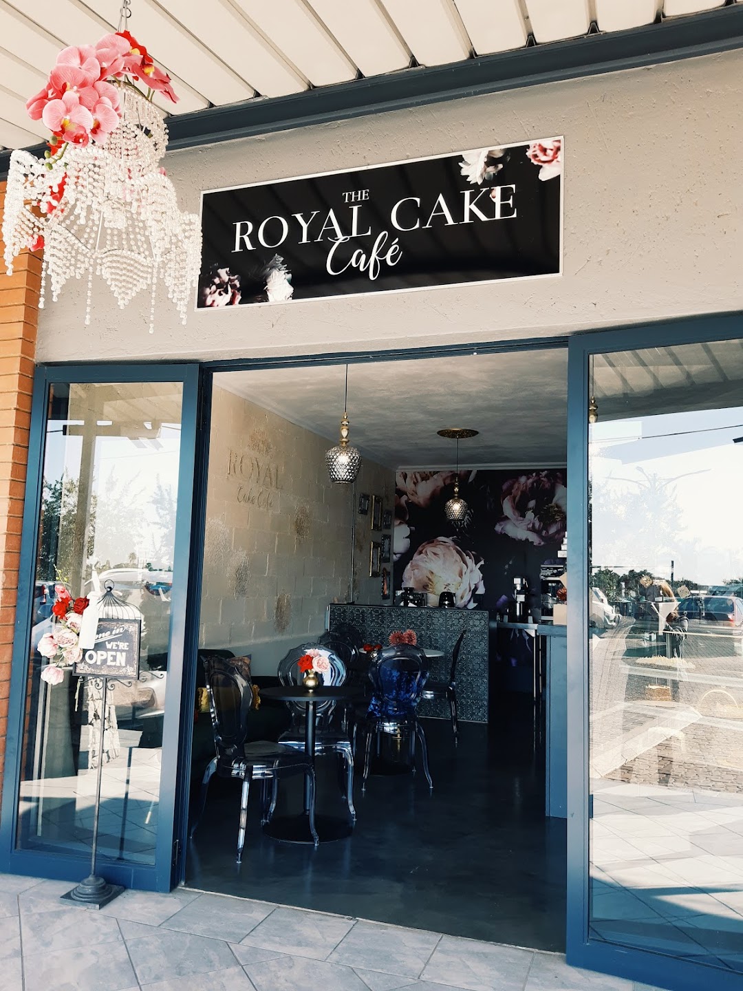 The Royal Cake Caf
