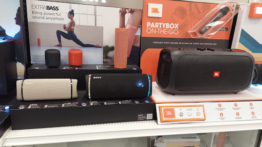 Department Store «Target», reviews and photos, 3955 E Broad St, Whitehall, OH 43213, USA