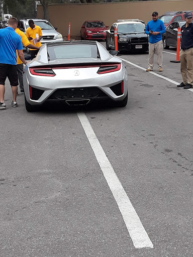 Used Car Dealer «CarMax», reviews and photos, 14920 N Nebraska Ave, Tampa, FL 33613, USA