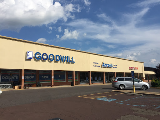 Goodwill, 504 Culpeper Town Square, Culpeper, VA 22701, USA, 