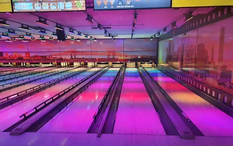 LA Bowling image