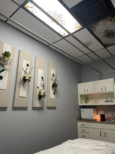 Spa «Green Lotus Spa & Retreat», reviews and photos, 4447 N Central Expy #115, Dallas, TX 75205, USA