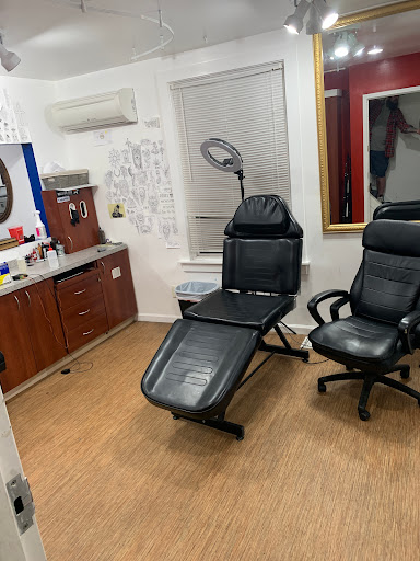 Tattoo Shop «Old Iron Tattoo Company», reviews and photos, 7048 Linglestown Rd Ste C, West Hanover Township, PA 17112, USA