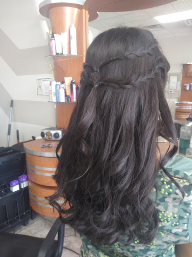 Beauty Salon «New Look Hair Salon», reviews and photos, 27151 Van Dyke, Warren, MI 48093, USA