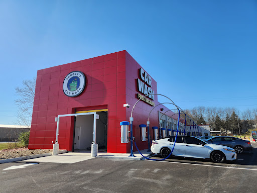 Froggy's Car Wash en North Canton