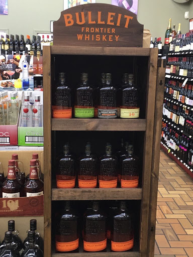 Liquor Store «Liquor World», reviews and photos, 50 Haven Hill Rd, Shelbyville, KY 40065, USA