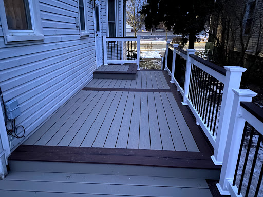 Fence Contractor «Decks Unlimited», reviews and photos, 12372 Fort St, Southgate, MI 48195, USA