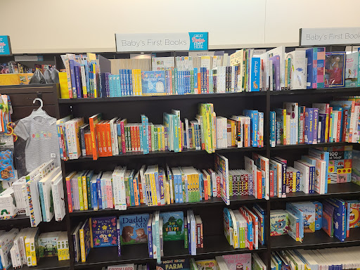 Book Store «Books-A-Million», reviews and photos, 1100 N Wesleyan Blvd, Rocky Mount, NC 27804, USA