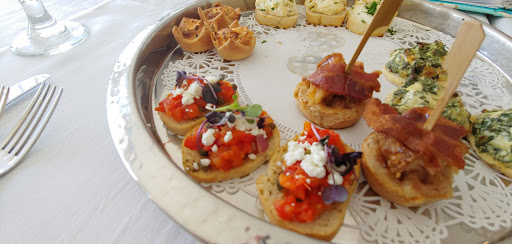 Caterer «Savoir Fare Limited», reviews and photos, 1 W Loudoun St, Round Hill, VA 20141, USA