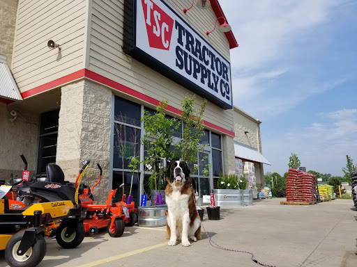 Home Improvement Store «Tractor Supply Co.», reviews and photos, 5431 Southern Maryland Blvd, Lothian, MD 20711, USA