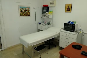 Doctor - Nei Pori Medical Office image