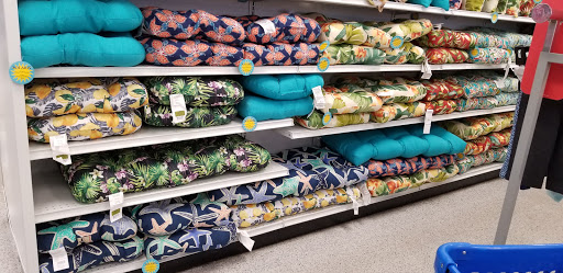 Clothing Store «Ross Dress for Less», reviews and photos, 1140 Bullsboro Dr, Newnan, GA 30265, USA