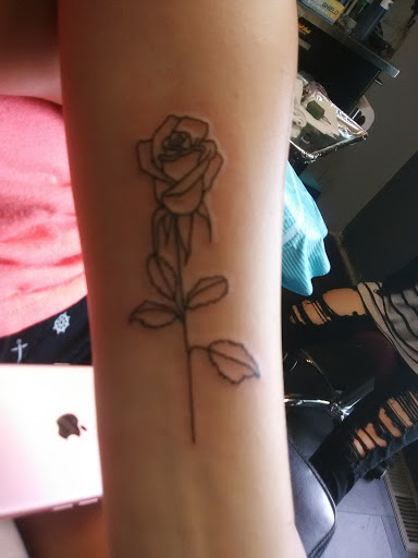 Tattoo Shop «Immortal Canvas», reviews and photos, 4125 Hamilton Middletown Rd, Hamilton, OH 45011, USA