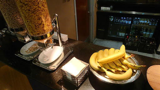 Lounge «The Club at SEA - Concourse A», reviews and photos, 11 Air Cargo Rd, SeaTac, WA 98158, USA