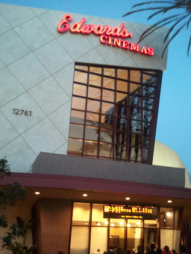 Movie Theater «Edwards Cerritos 10», reviews and photos, 12761 Towne Center Dr, Cerritos, CA 90703, USA