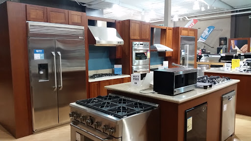 Appliance Store «Pacific Sales Kitchen, Bath & Electronics», reviews and photos, 440 S Lake Ave, Pasadena, CA 91101, USA