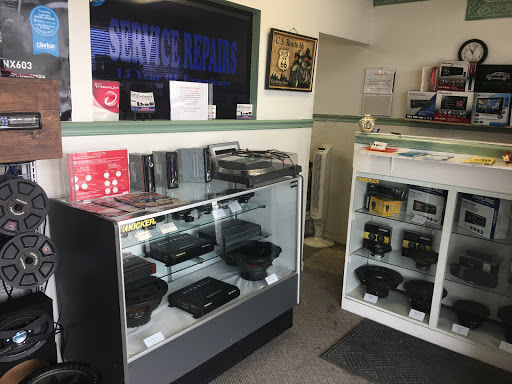 Ultimate Electronics in Arroyo Grande, California