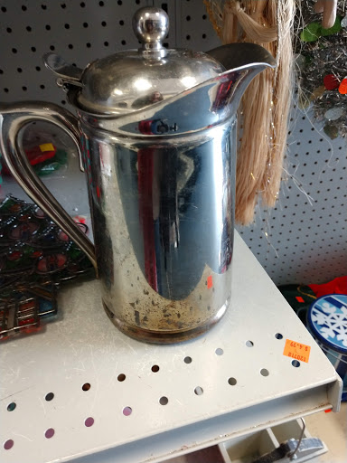 Thrift Store «Cvans Cool Used Stuff», reviews and photos