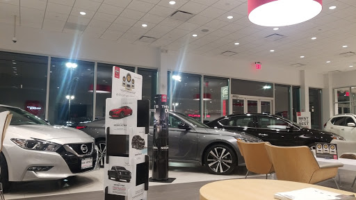 Nissan Dealer «Nissan of Huntington», reviews and photos, 850 E Jericho Turnpike, Huntington Station, NY 11746, USA
