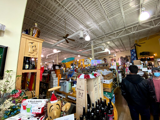 Liquor Store «Midtown Corkdorks Wine Spirits Beer», reviews and photos, 1610 Church St, Nashville, TN 37203, USA