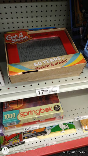 Office Supply Store «Staples», reviews and photos, 6004 Youngstown Warren Rd, Niles, OH 44446, USA