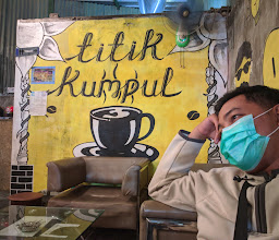 Warung Titik Kumpul photo