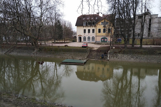 Esztergom, Gesztenye fasor 14, 2500 Magyarország