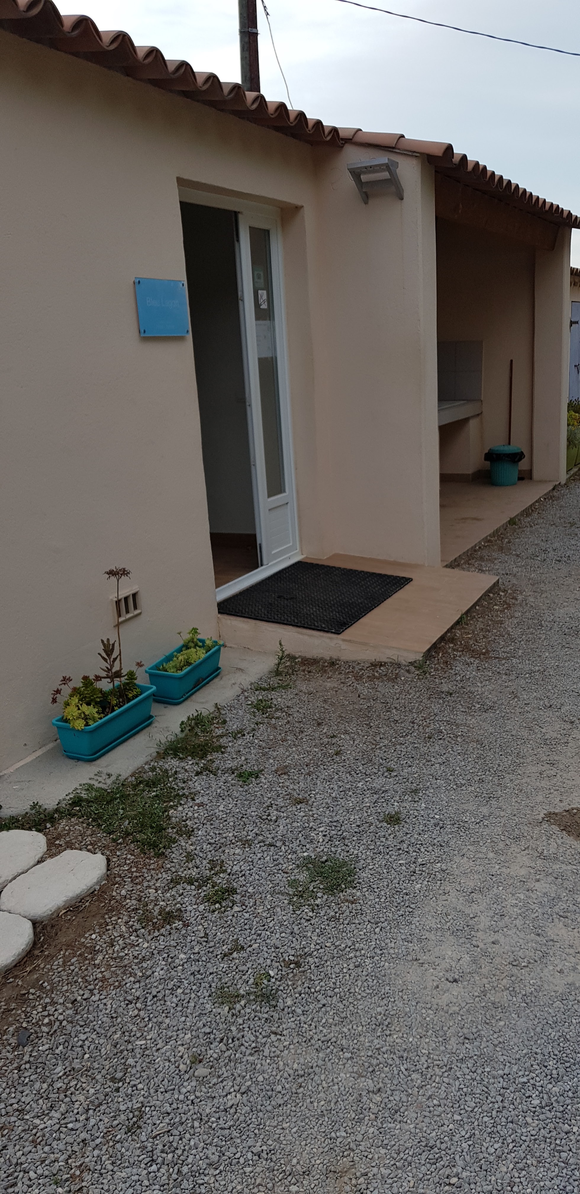 Photo n° 7 de l'avis de Dirk. fait le 23/06/2019 à 18:51