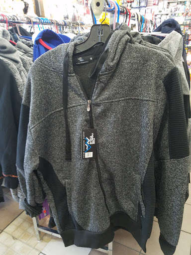 Auto Parts Store «Advance Auto Parts», reviews and photos, 687 Broadway, Amityville, NY 11701, USA