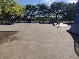 Lisle Skateboard Park - photo 19