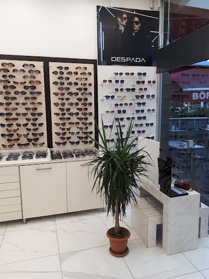 Bravo Optik Lens | Gözlük / Gözlükçü / Renkli Lens / Numaralı Lens / Numaralı Gözlük / Güneş Gözlüğü