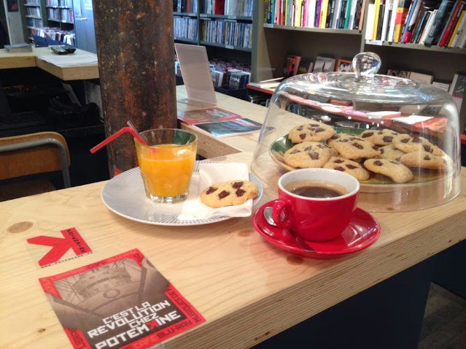 POTEMKINE – boutique Cinéphile ! Café / Librairie / DVD-BluRay-UHD à Paris