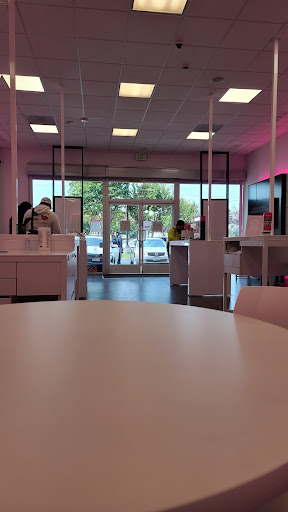 Cell Phone Store «T-Mobile», reviews and photos, 2366 El Camino Real Suite 1, Santa Clara, CA 95050, USA