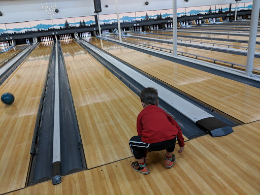 Bowling Alley «Town & Country Lanes», reviews and photos, 3500 River Rd N, Keizer, OR 97303, USA