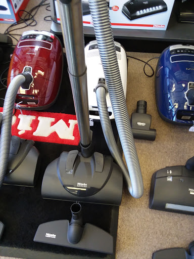 Vacuum cleaner repair shop Waterbury