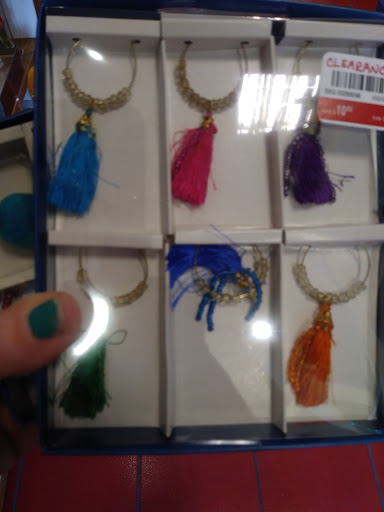 Home Goods Store «Pier 1 Imports», reviews and photos, 1860 N Federal Hwy, Fort Lauderdale, FL 33305, USA