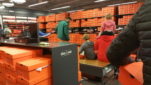 Clothing Store «Nike Factory Store», reviews and photos, 4401 N Interstate Hwy 35 #399, Round Rock, TX 78664, USA