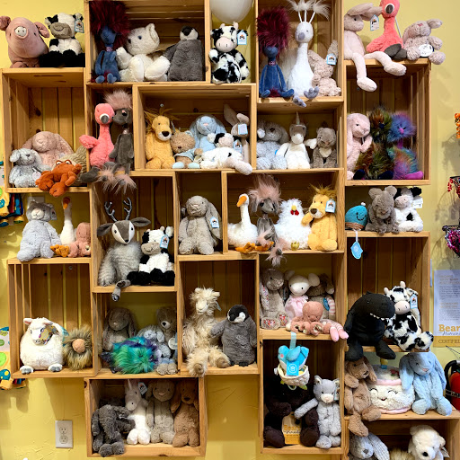 Toy Store «Naturally Curious Kids», reviews and photos, 13 E College Ave, Westerville, OH 43081, USA