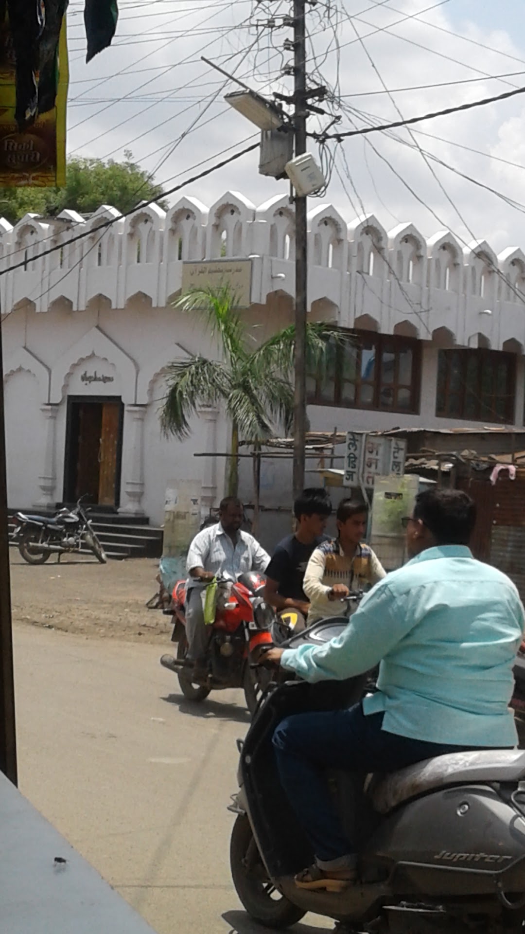 Masjid-E-Saheb Jaan