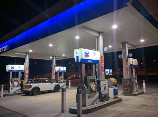 Gas Station «Chevron», reviews and photos, 21324 Pathfinder Rd, Diamond Bar, CA 91765, USA