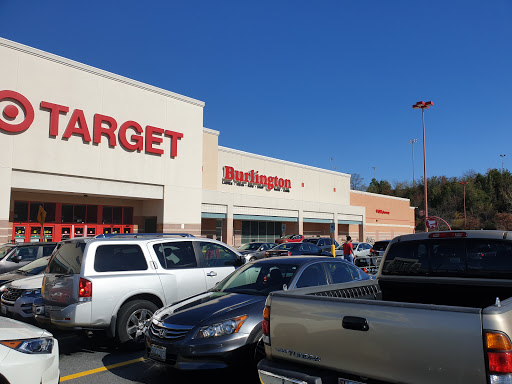 Clothing Store «Burlington Coat Factory», reviews and photos, 6200 Greenbelt Rd, Greenbelt, MD 20770, USA