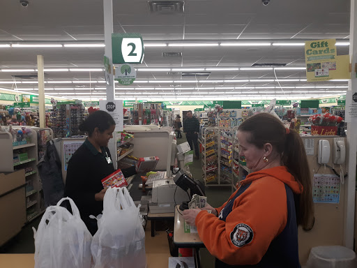 Dollar Store «Dollar Tree», reviews and photos, 3236 Orchard Lake Rd, West Bloomfield Township, MI 48324, USA