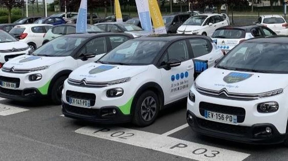 photo de l'auto ecole Auto Ecole du Santerre