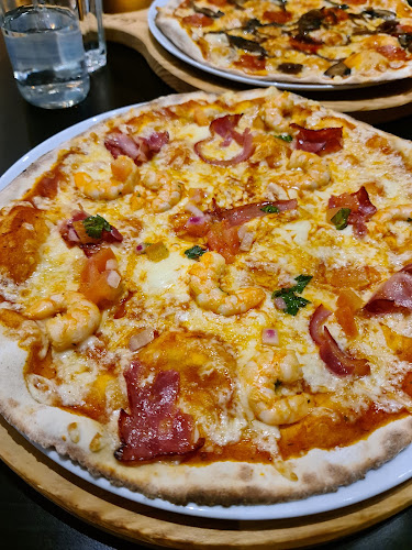 Pizzaria Luzzo | Figueira da Foz - Restaurante