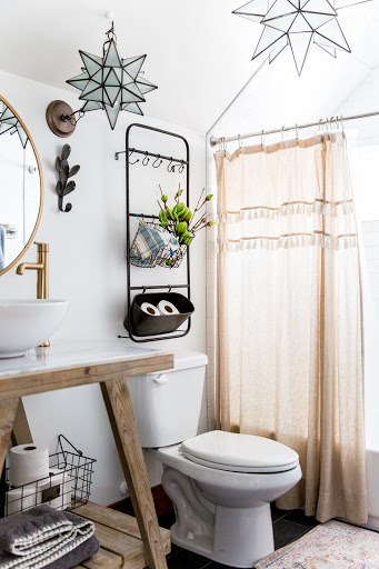 Furniture Store «Four Chairs Furniture & Design», reviews and photos, 150 S State St, Lindon, UT 84042, USA